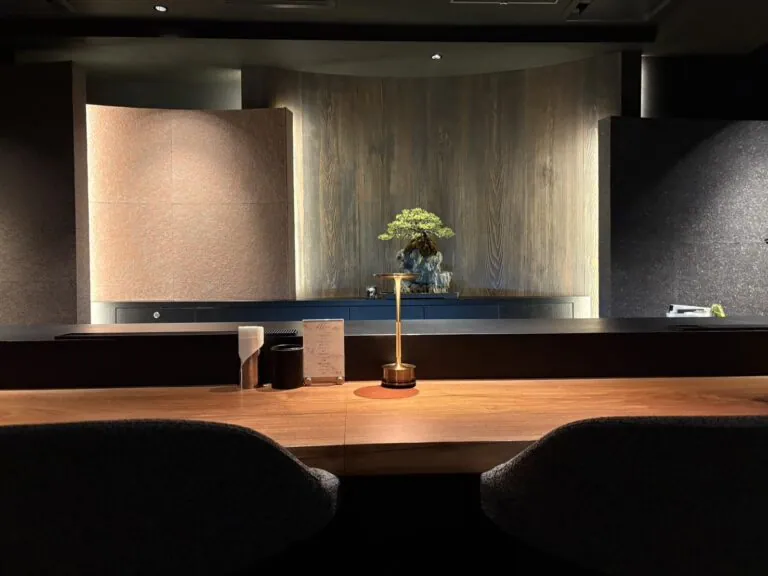 水滴 （シズク）の店内