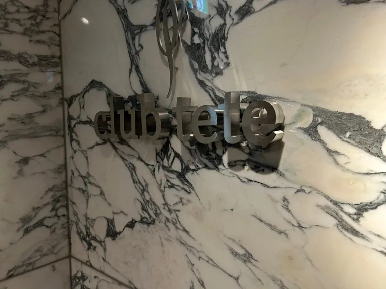 テテの店内