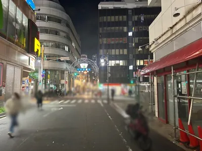 オズへの道順 5／6：十字路に出たら右折します。