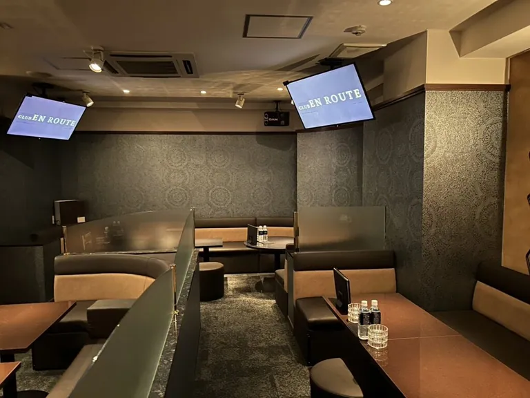 アンルートの店内