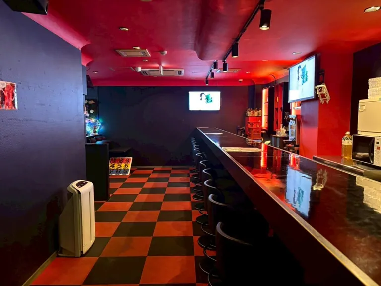 五井 ヴォーグ (girl’sbar VOGUE)の店内