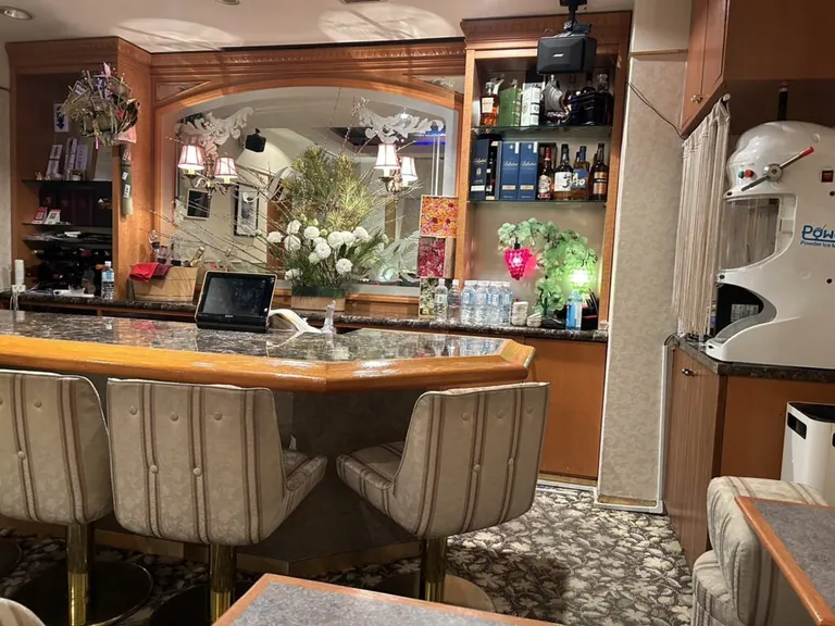 ミラージュの店内