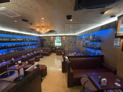 帝 （ミカド）の店内