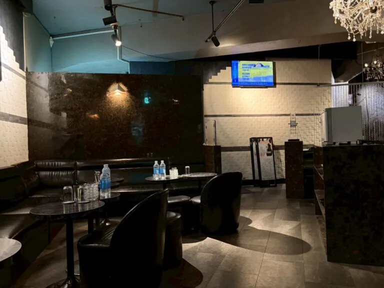 ガーデンの店内