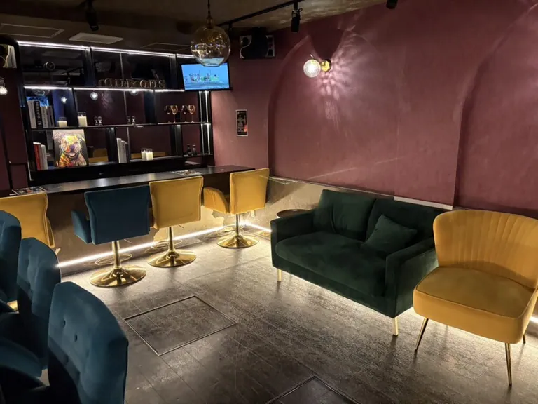 キュリオスの店内