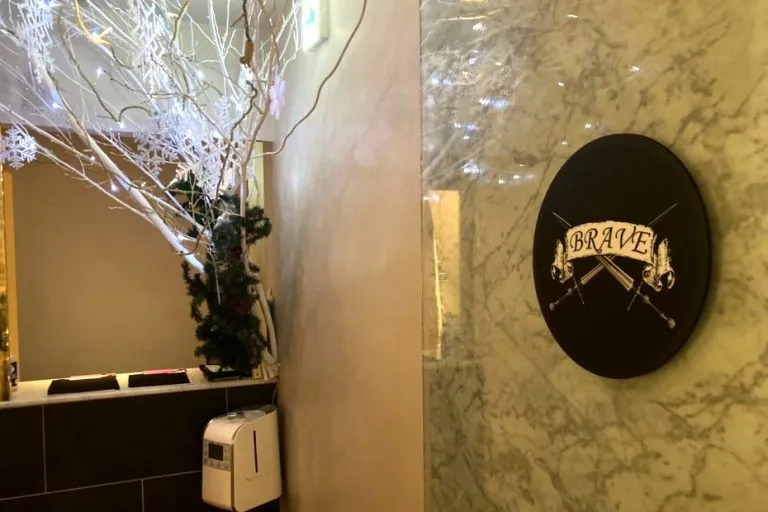 ブレイブの店内
