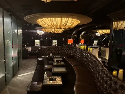 ルパンの店内