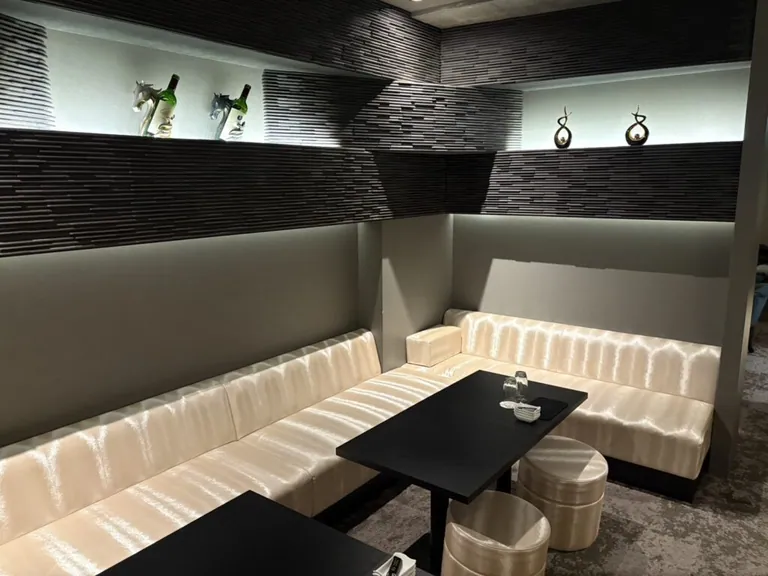 寿乃 (ジュノ)の店内