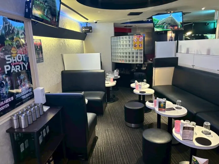 オリーブの店内