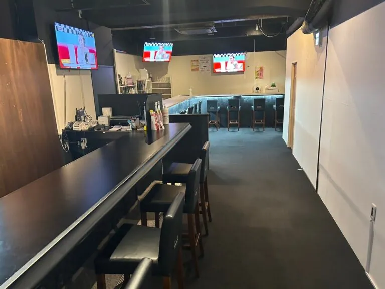小岩　インフィニティの店内