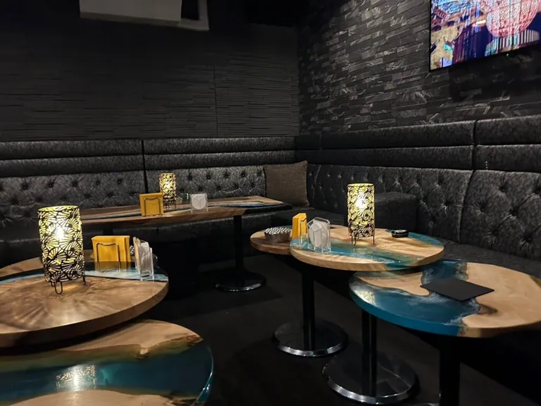 ネクストの店内