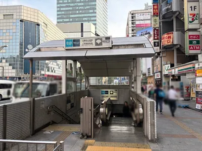 レゼル （Girl’s Bar Rezel）への道順 1／7：「上野広小路駅」A3番出口を出ます。