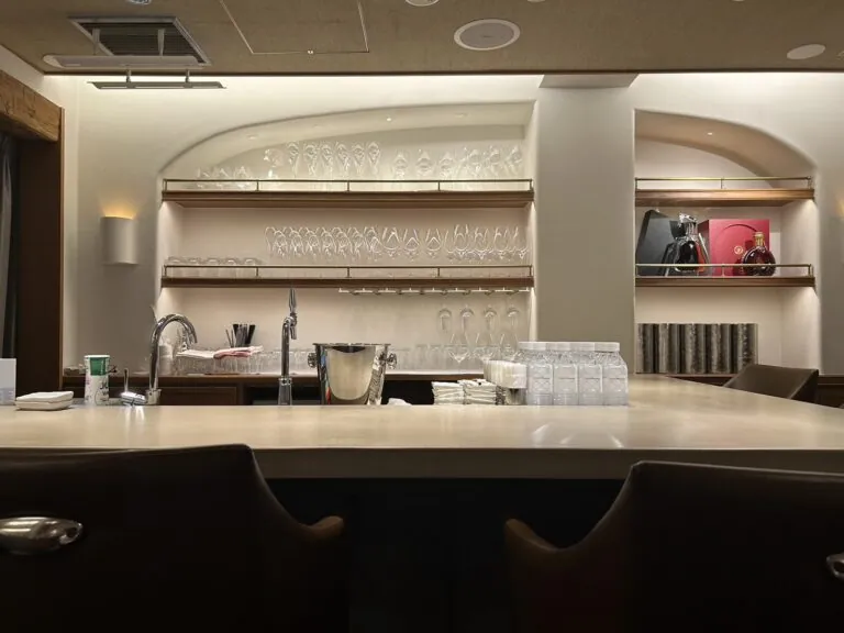 サロンドムッシュの店内