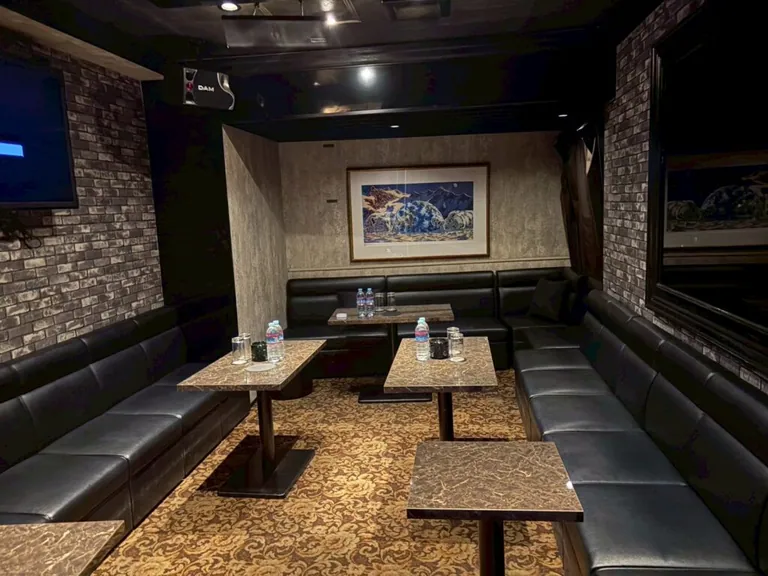 レインの店内