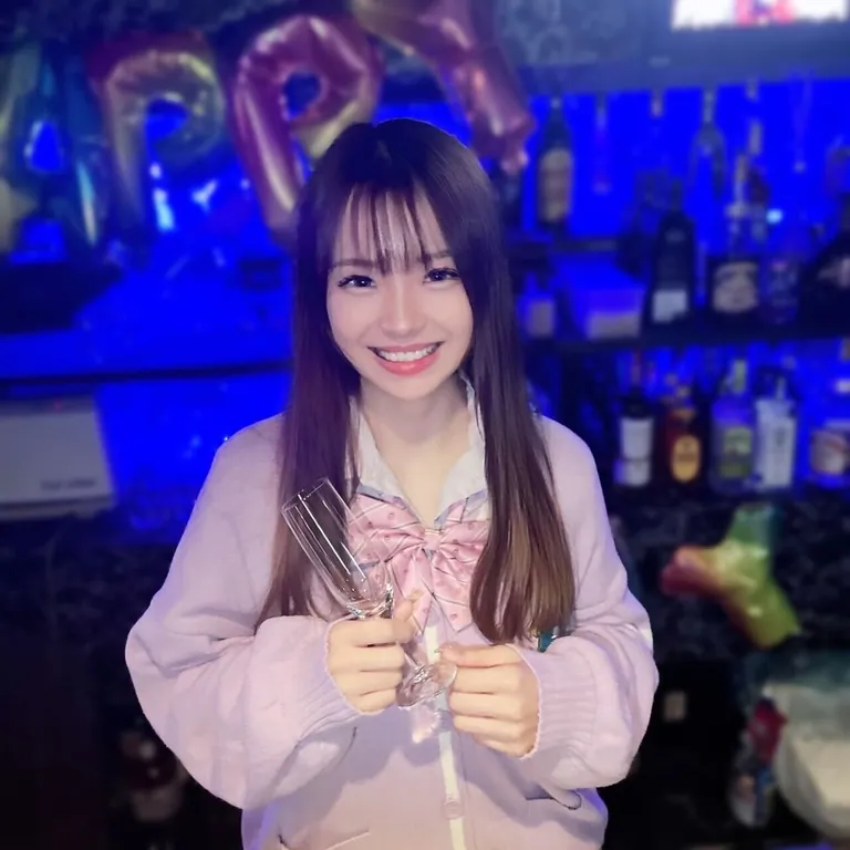 ティアラの店内