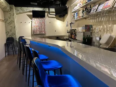 ラグジュアリーの店内