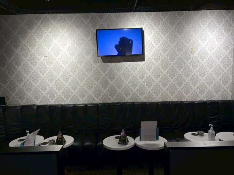 ベルエ （Girl’s Bar &Darts Belle）の店内
