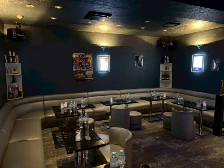 アクアスターレーベルの店内
