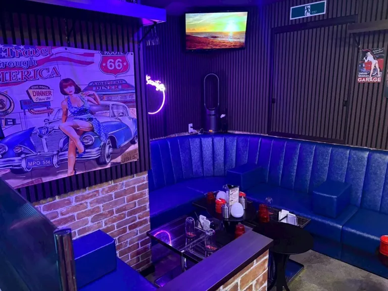 カンカンの店内