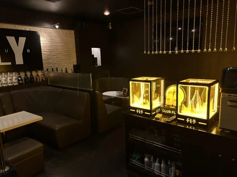 フライの店内