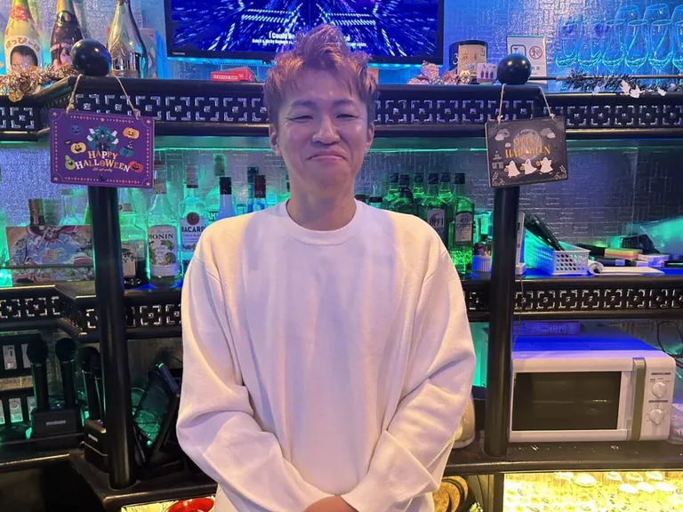 ロン （Girl’s Bar RON）の店内