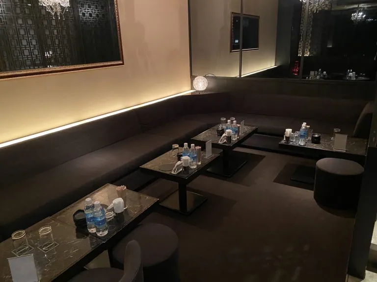 アップス （UP’s）の店内
