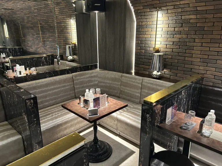 フローレンスクラブの店内