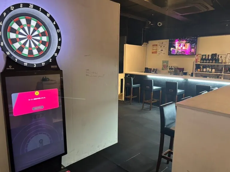 小岩　インフィニティの店内