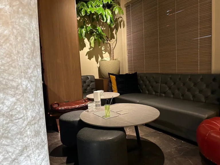 アムールの店内