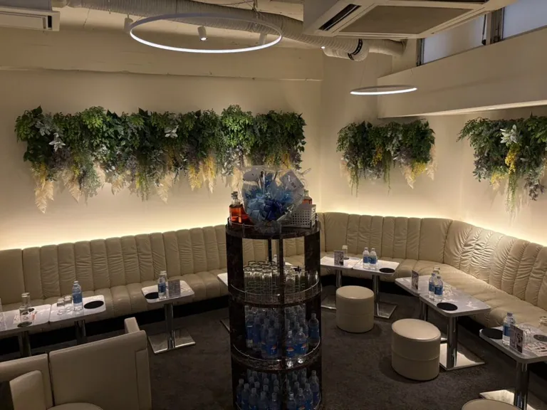 オリーブの店内