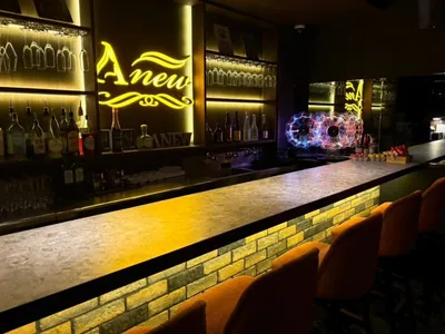 アニューの店内