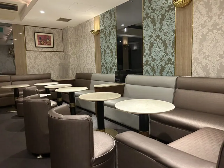 ブルークレールの店内