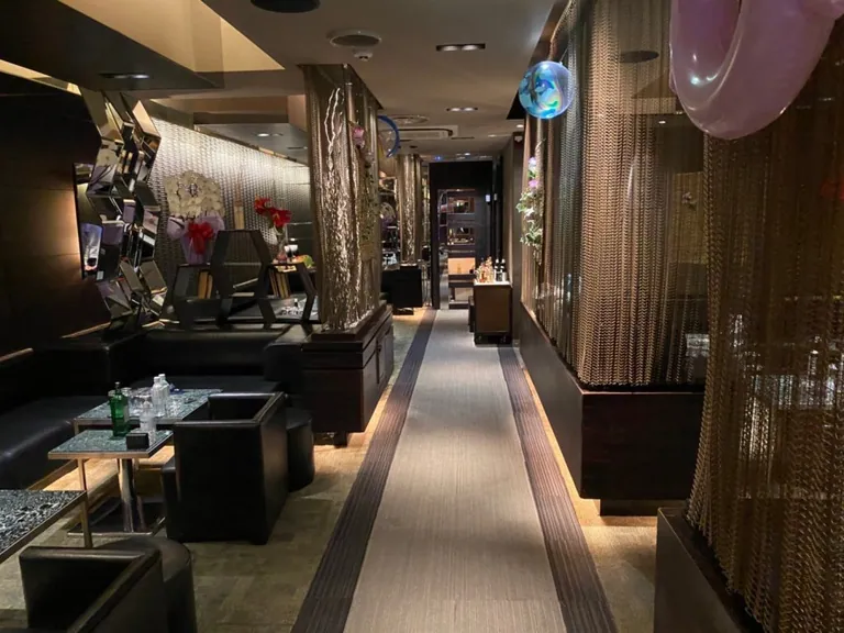 グローブZの店内