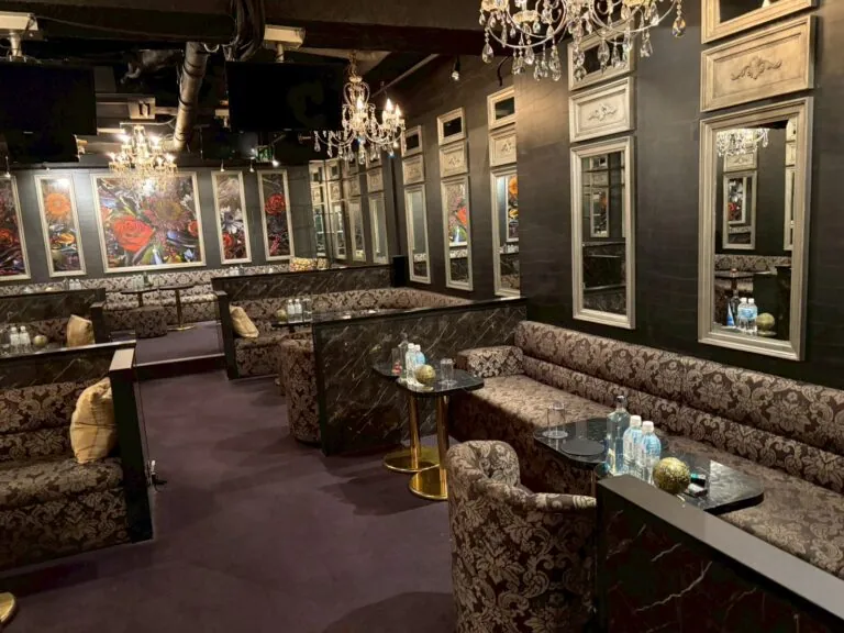 リュクスの店内