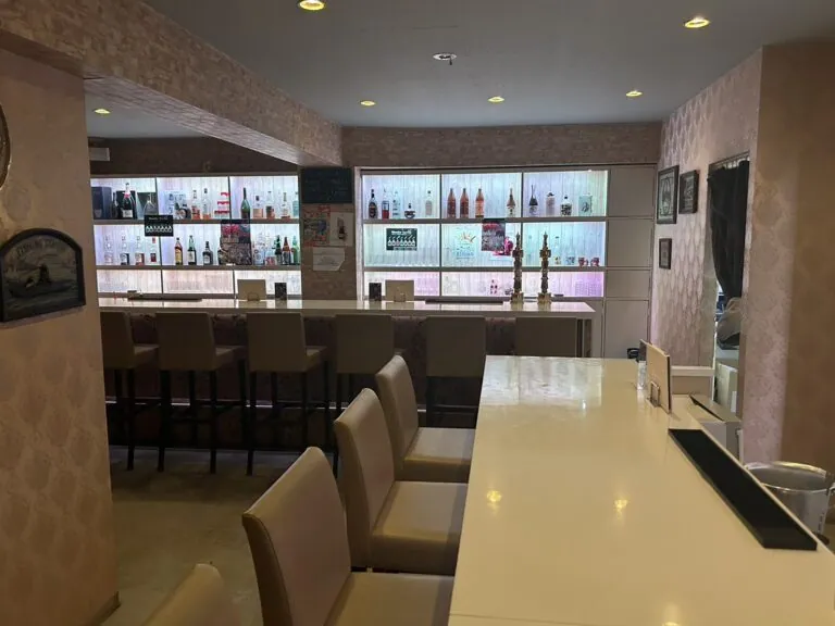 日暮里　ファニー （GIRL’S BAR Funny）の店内
