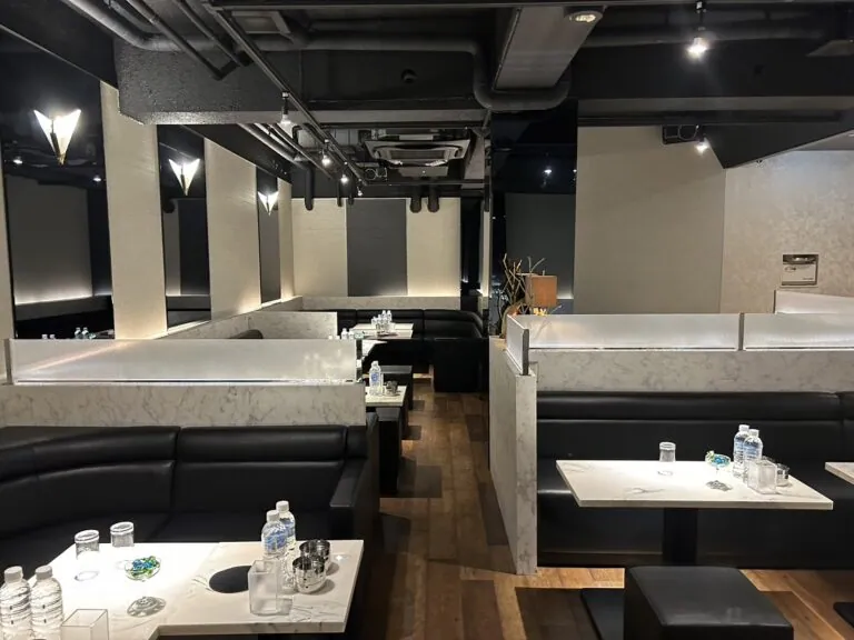 グランデの店内