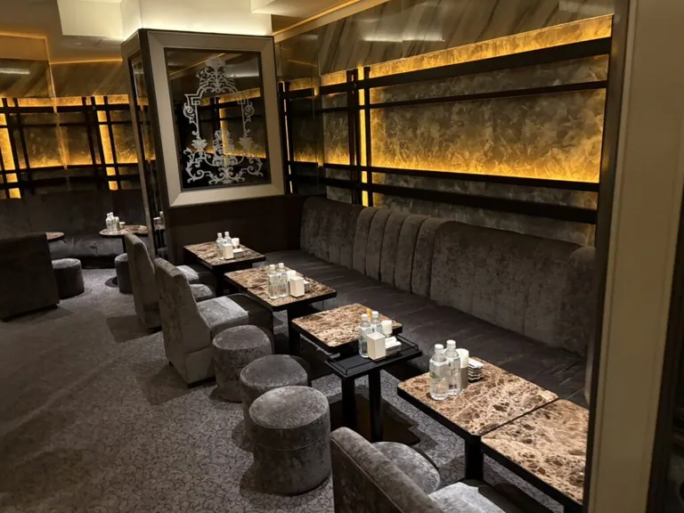 オロオロセカンド （ORO ORO Ⅱ）の店内
