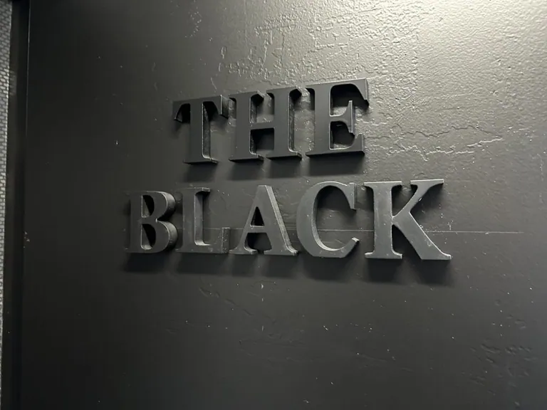 ザブラックの店内