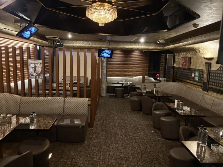 ドエムの店内