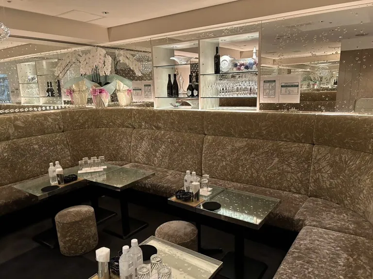 セレブの店内