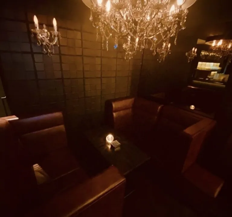アジトの店内