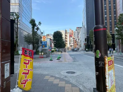 エンジェルルミエルへの道順 14／15：一つ目の左手路地を左折します。