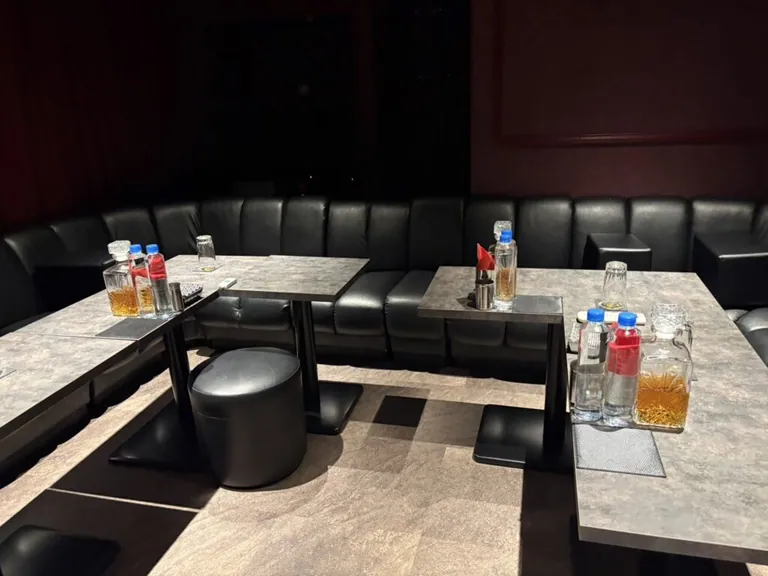 川越　レジーナの店内