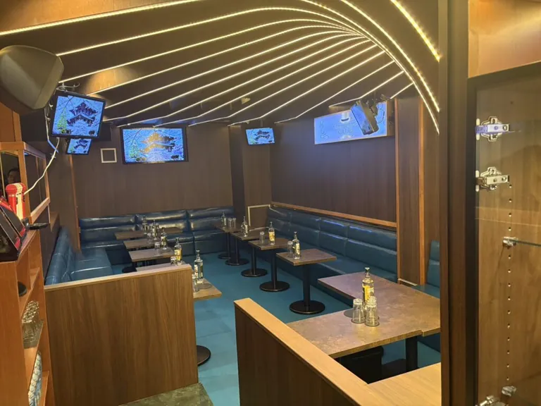 北千住 ジェントルマンズクラブ (GENTLEMAN’Z CLUB)の店内