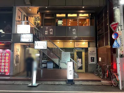 ハマーへの道順 5／5：左折後すぐ右手に池袋ハマーの入る「TYⅡビル」があります。