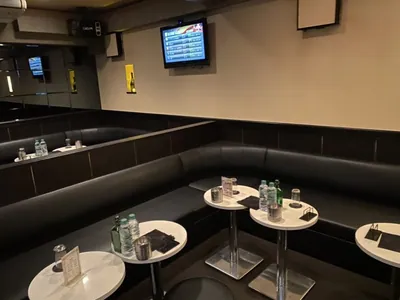 ラフレシアの店内
