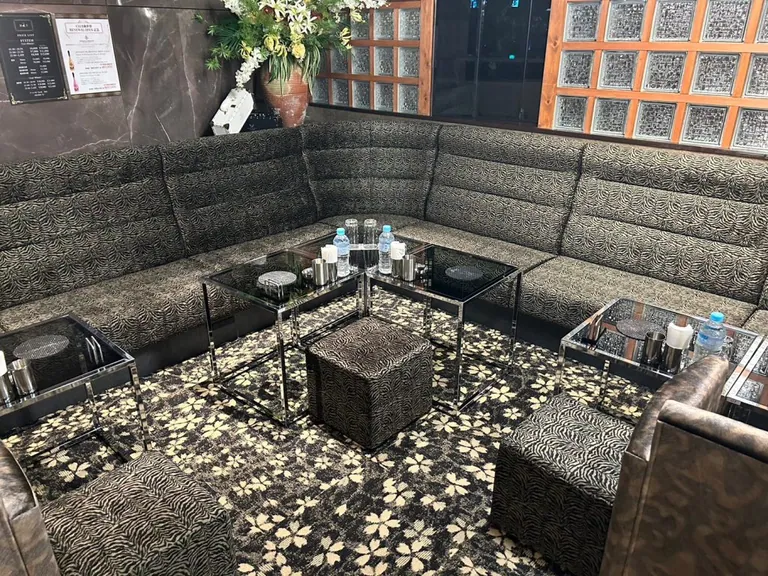 新世界 （シンセカイ）の店内