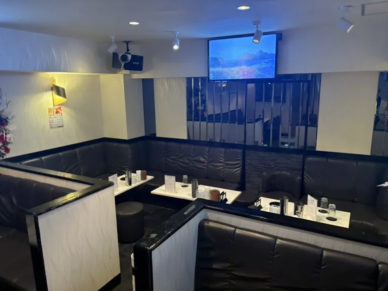スパイスの店内