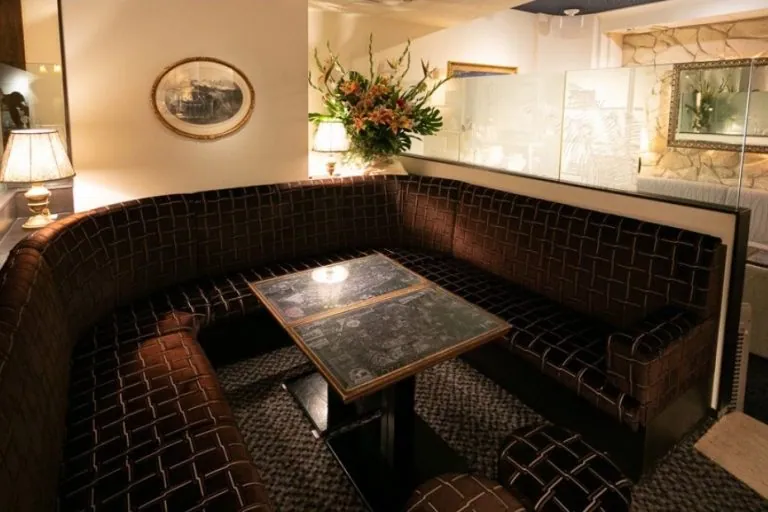 ソシエの店内
