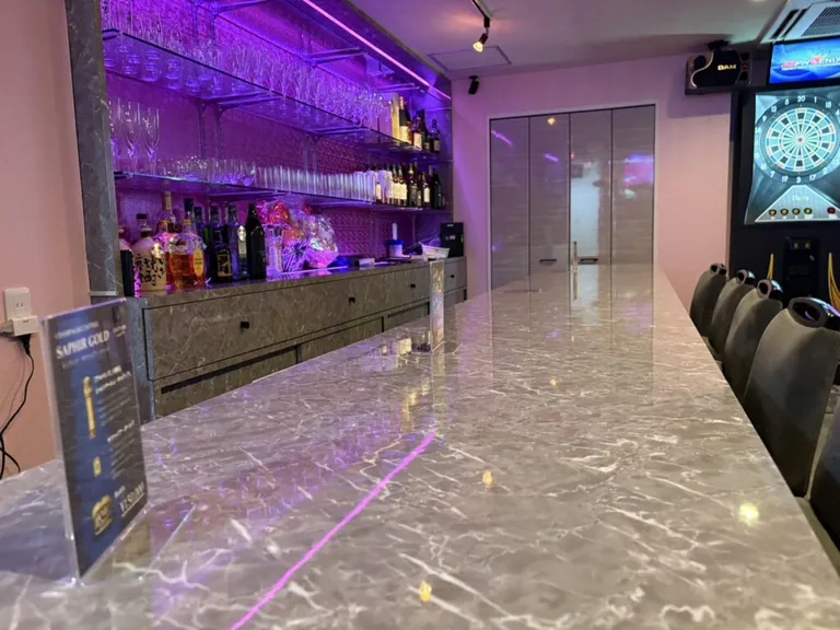 エーピンクトーキョーの店内